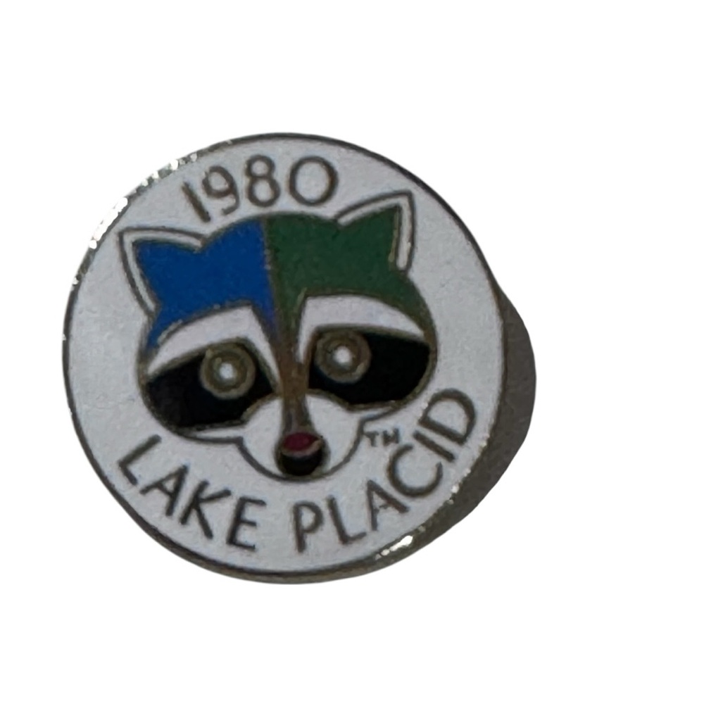 Vintage 1980 Lake Placid Olympic Pin